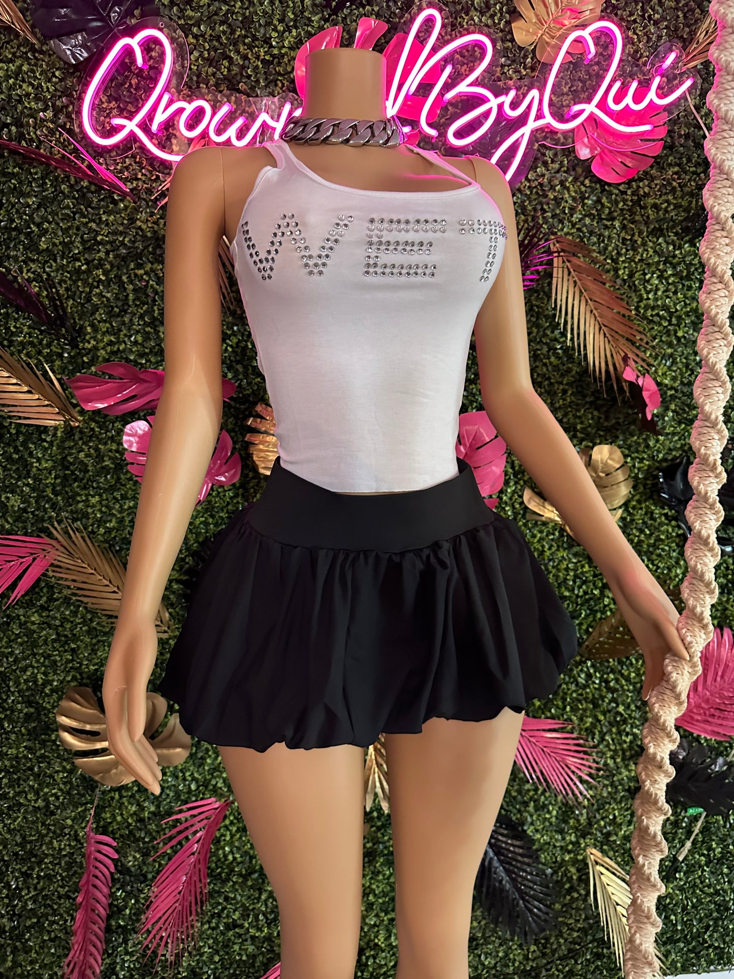 Sneak Peek mini skirts